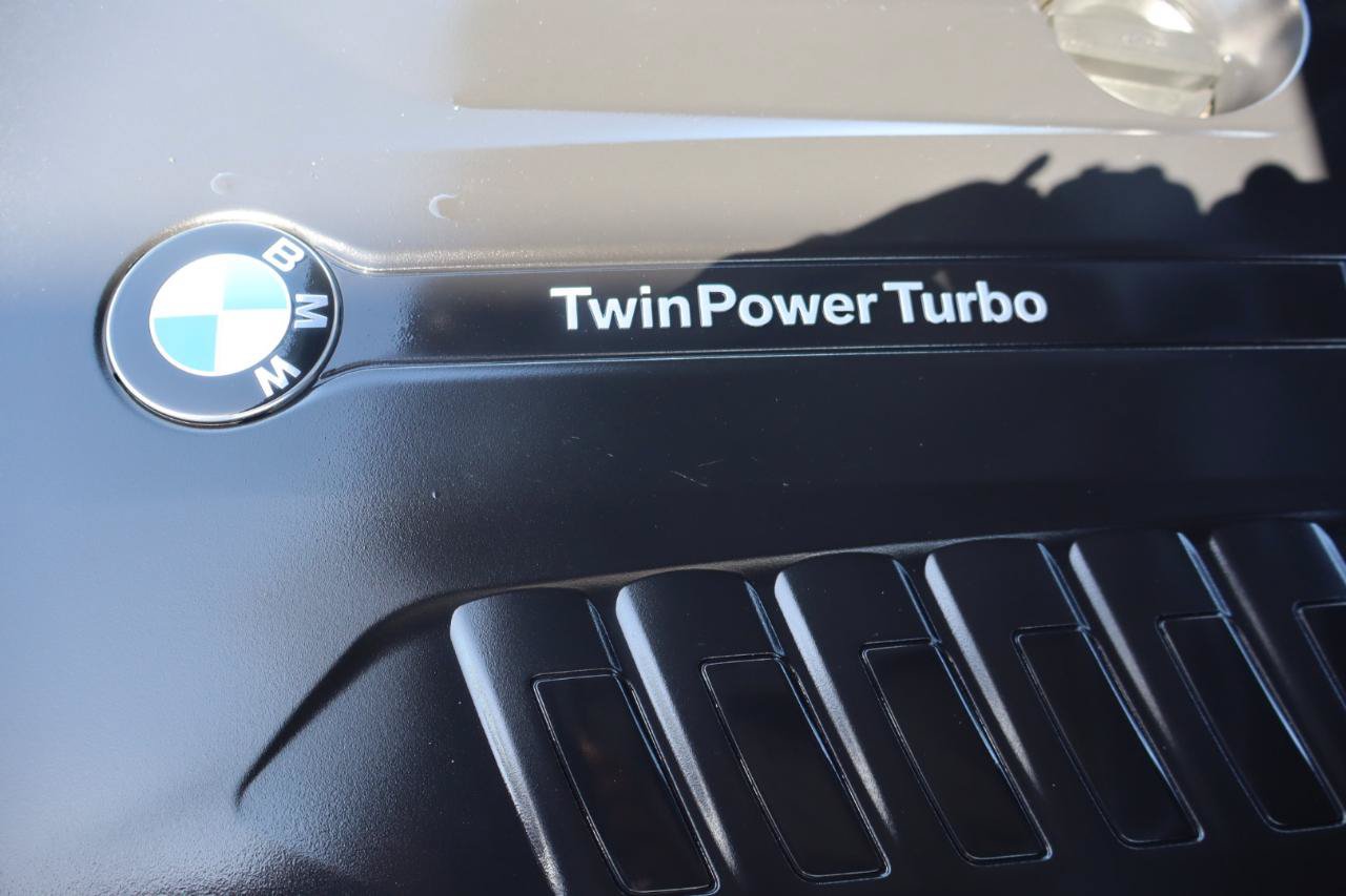 Used 2018 BMW 340i Sedan RWD image 34