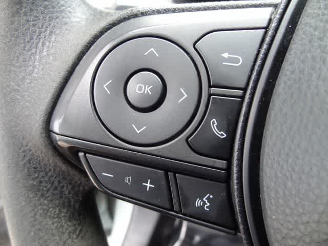 Used 2023 Toyota RAV4 XLE FWD image 18