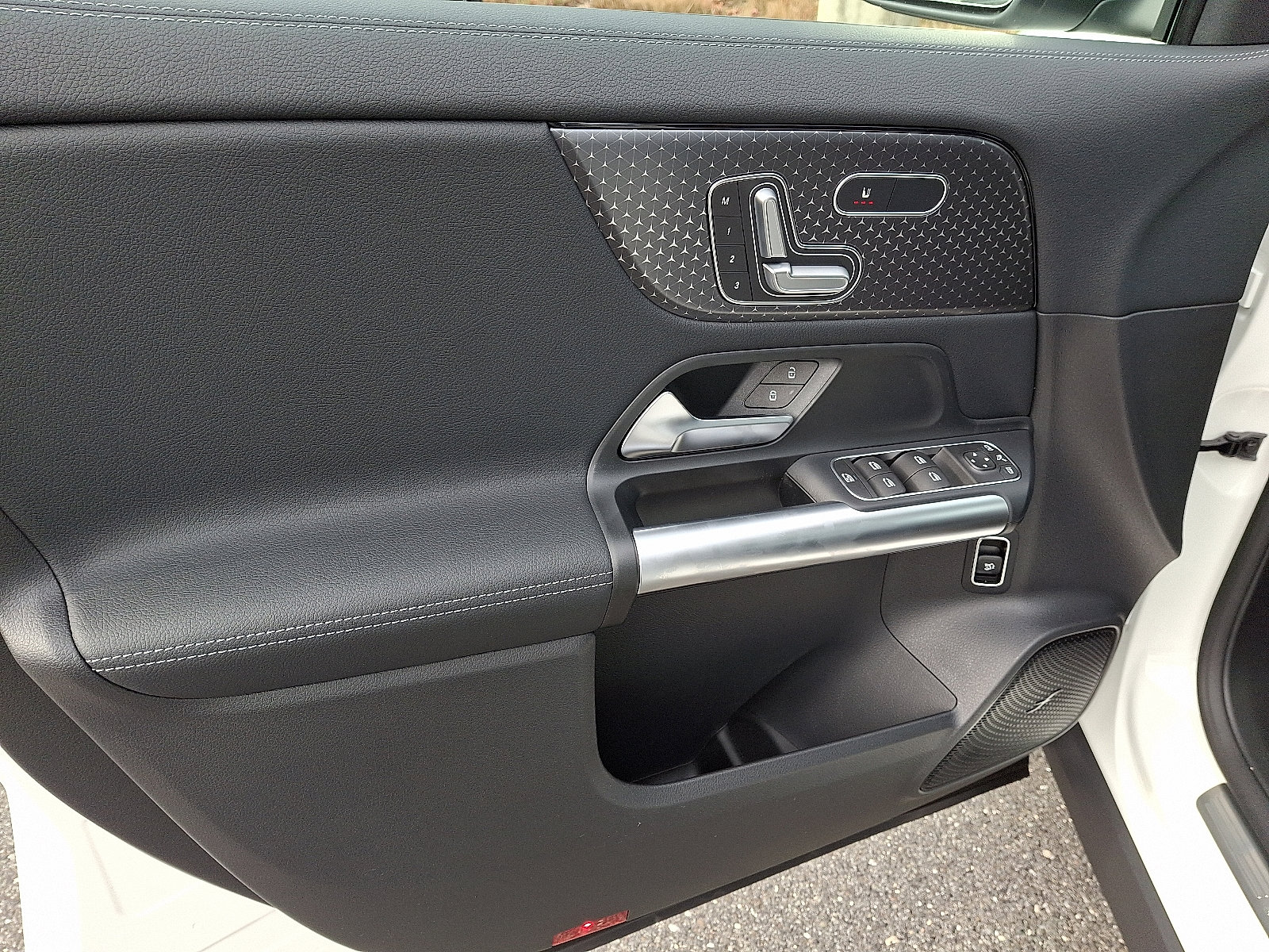 New 2026 Mercedes-Benz GLA 250 4MATIC image 7