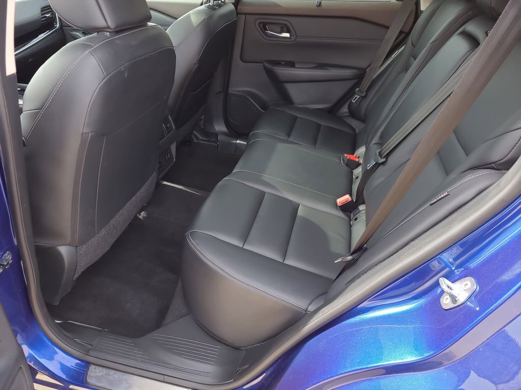 Used 2023 Nissan Rogue SL w/ SL Premium Package AWD/4WD image 9