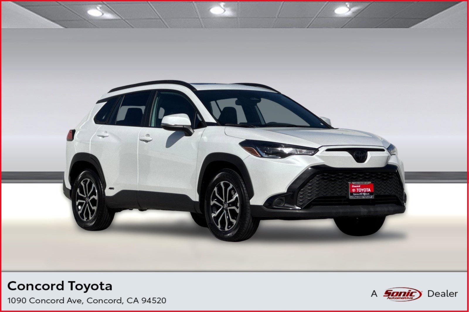 Used 2024 Toyota Corolla Cross SE w/ Moonroof Package image 1