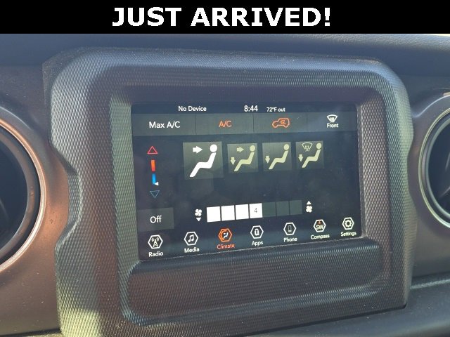 Used 2023 Jeep Wrangler Sport image 16