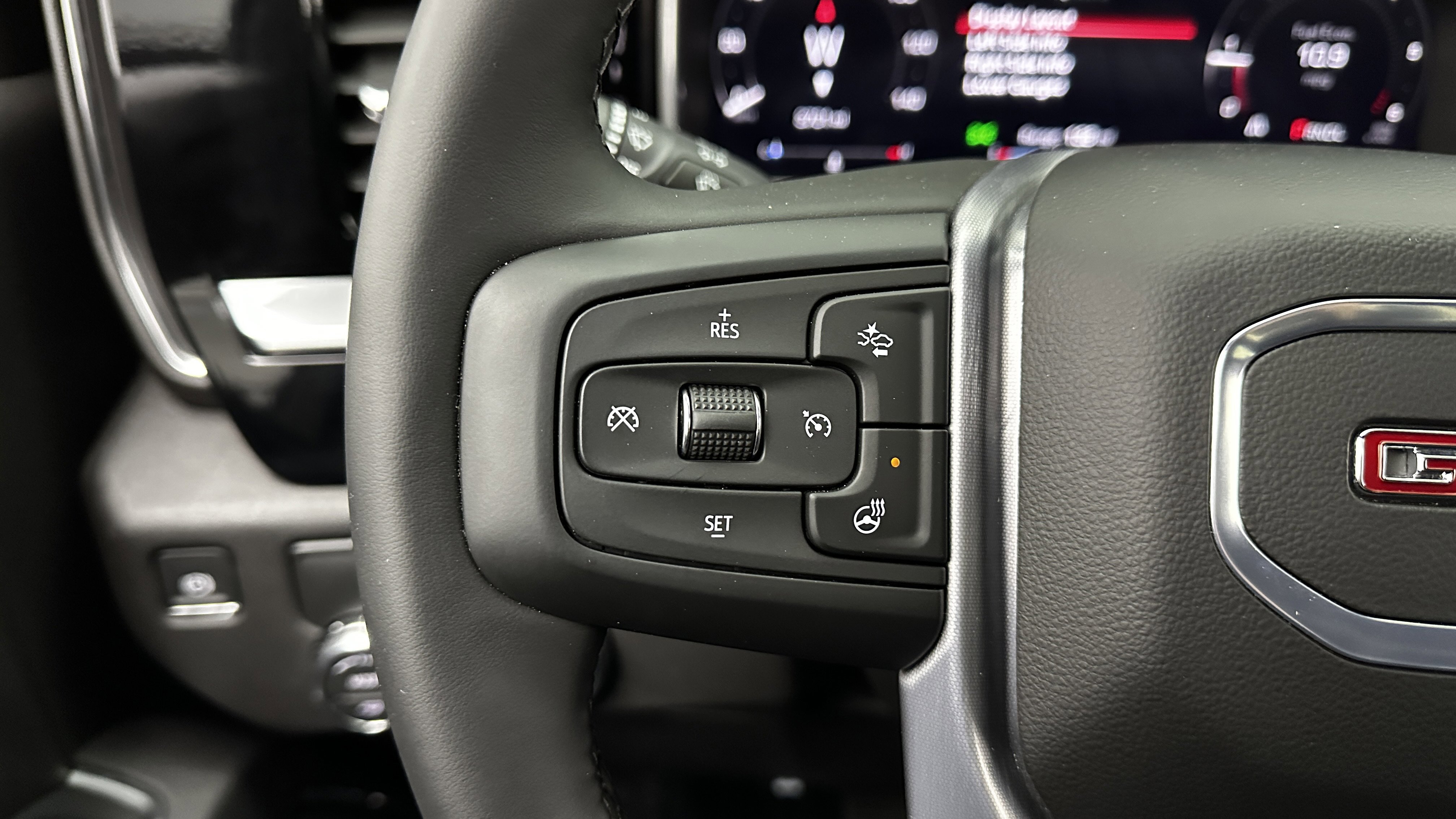 Used 2026 GMC Sierra 1500 SLT image 21