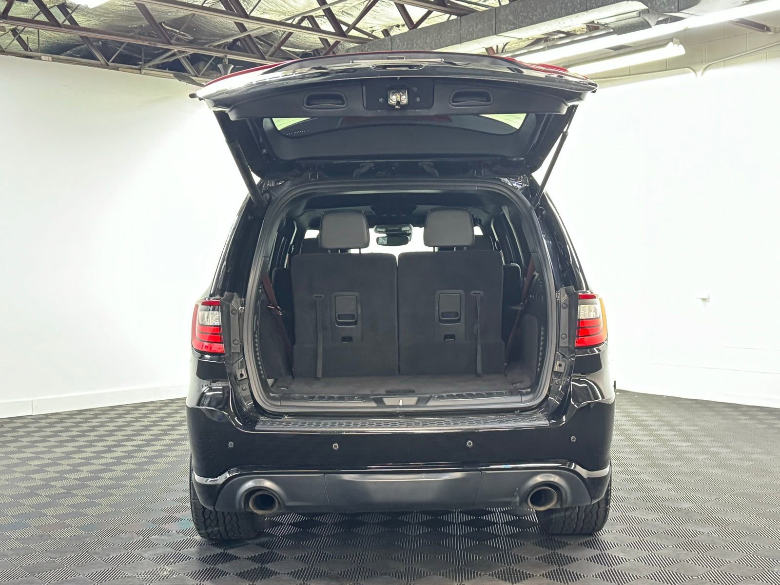Used 2022 Dodge Durango SRT w/ Black Package image 29