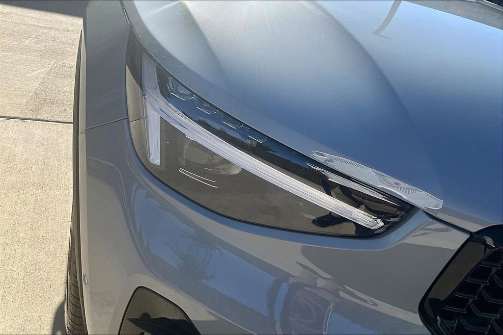 New 2026 Volvo XC40 B5 Ultra AWD/4WD image 38