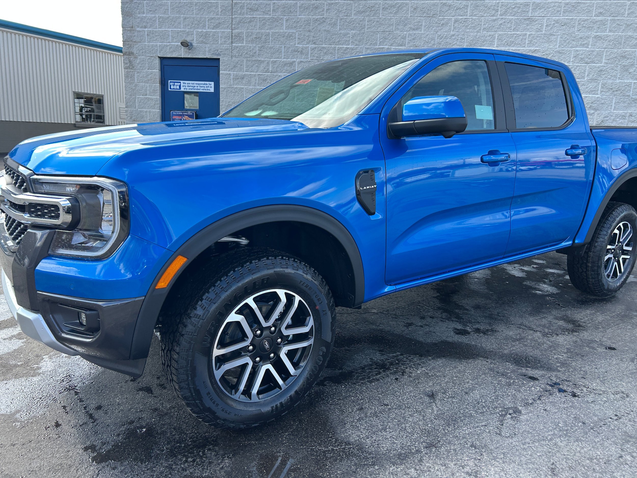 New 2026 Ford Ranger Lariat w/ Convenience Package image 16
