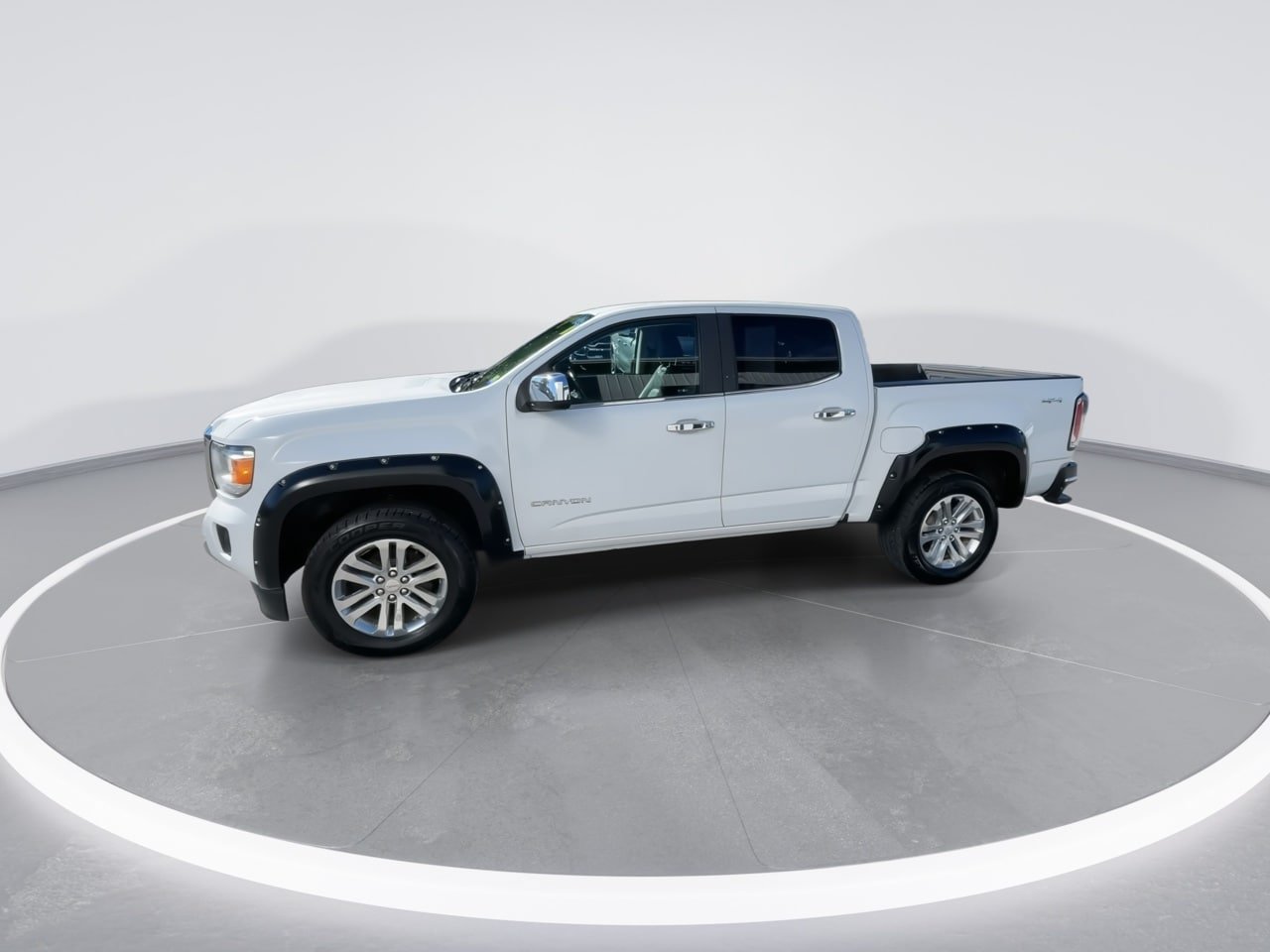 Used 2018 GMC Canyon SLT w/ Driver Alert Package AWD/4WD image 9