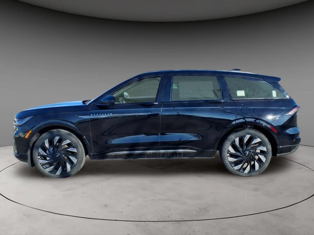 New 2025 Lincoln Nautilus Reserve w/ Jet Appearance Package AWD/4WD image 2