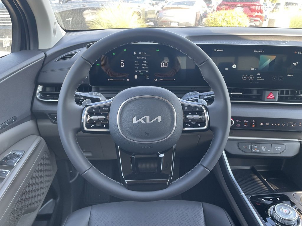 New 2026 Kia Carnival EX image 14