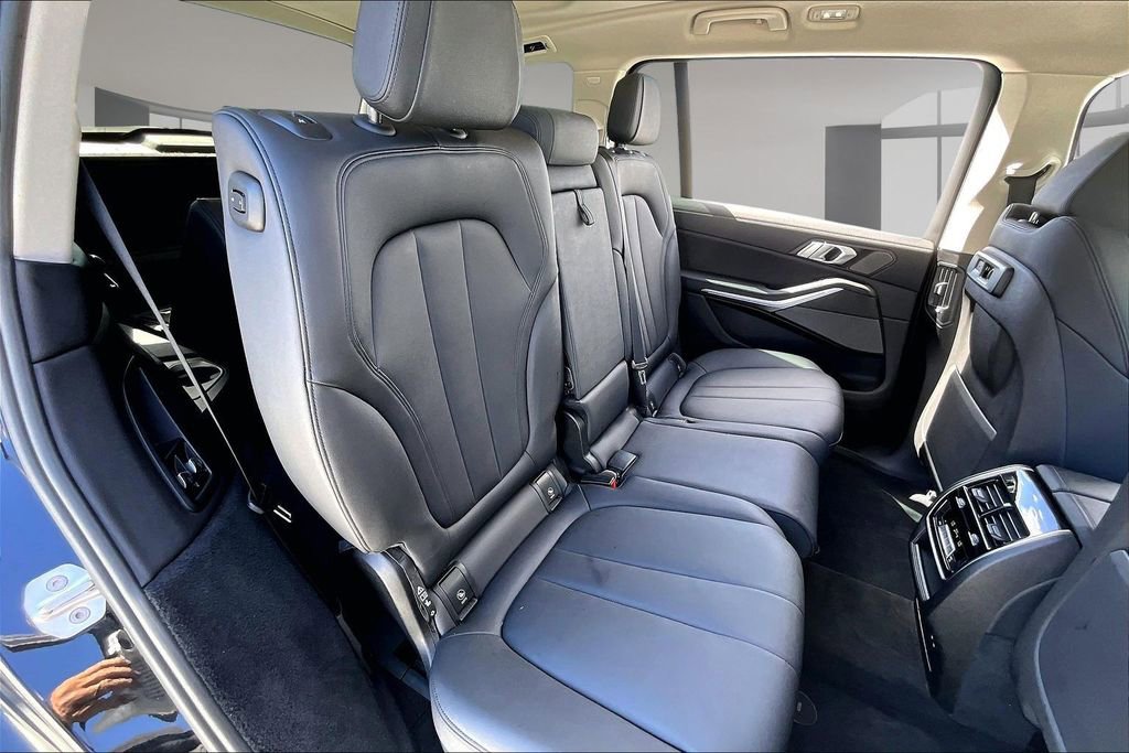 Used 2020 BMW X7 xDrive40i AWD/4WD image 23