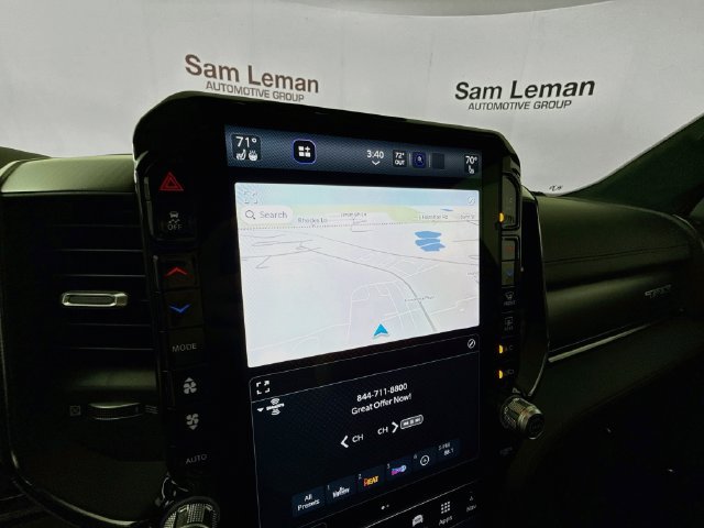 New 2027 RAM 1500 4x4 Crew Cab image 13
