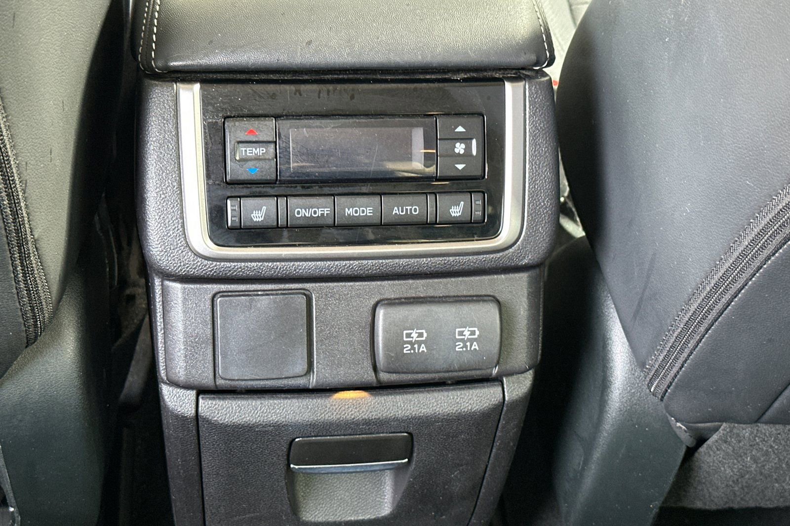 Used 2019 Subaru Ascent Limited w/ Popular Package #3 image 14