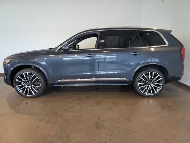 Used 2026 Volvo XC90 B6 Plus w/ Protection Package Premier AWD/4WD image 3