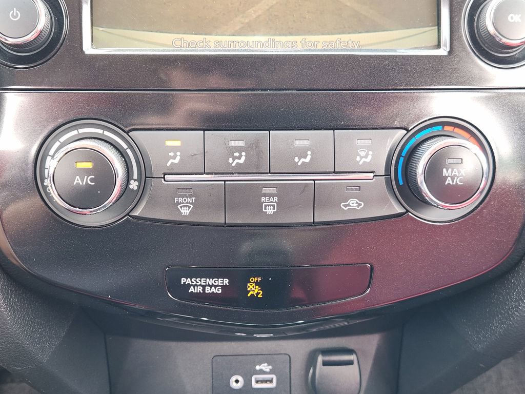 Used 2020 Nissan Rogue S FWD image 14