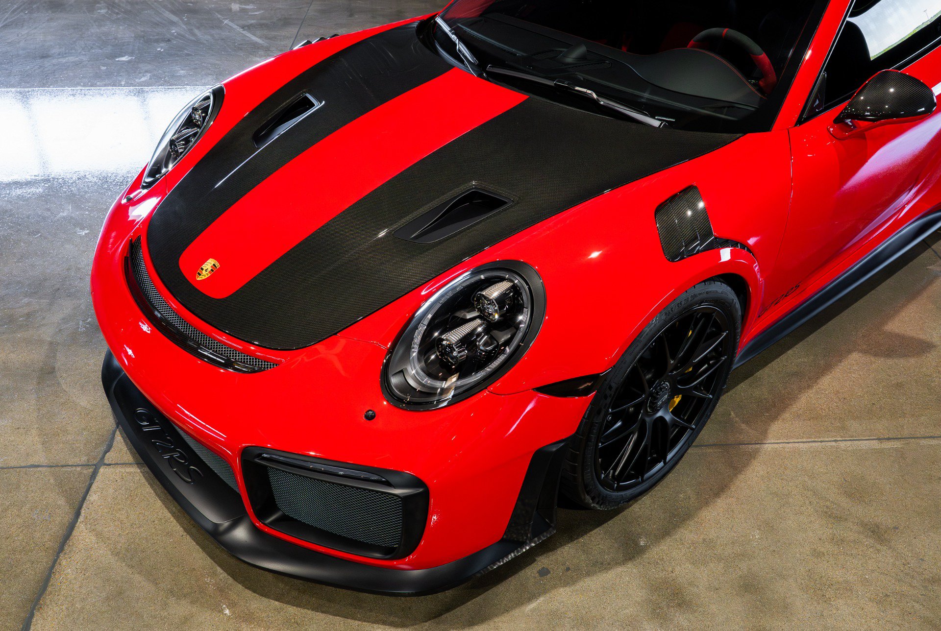 Used 2018 Porsche 911 GT2 RS RWD image 50