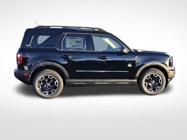New 2025 Ford Bronco Sport Outer Banks image 9
