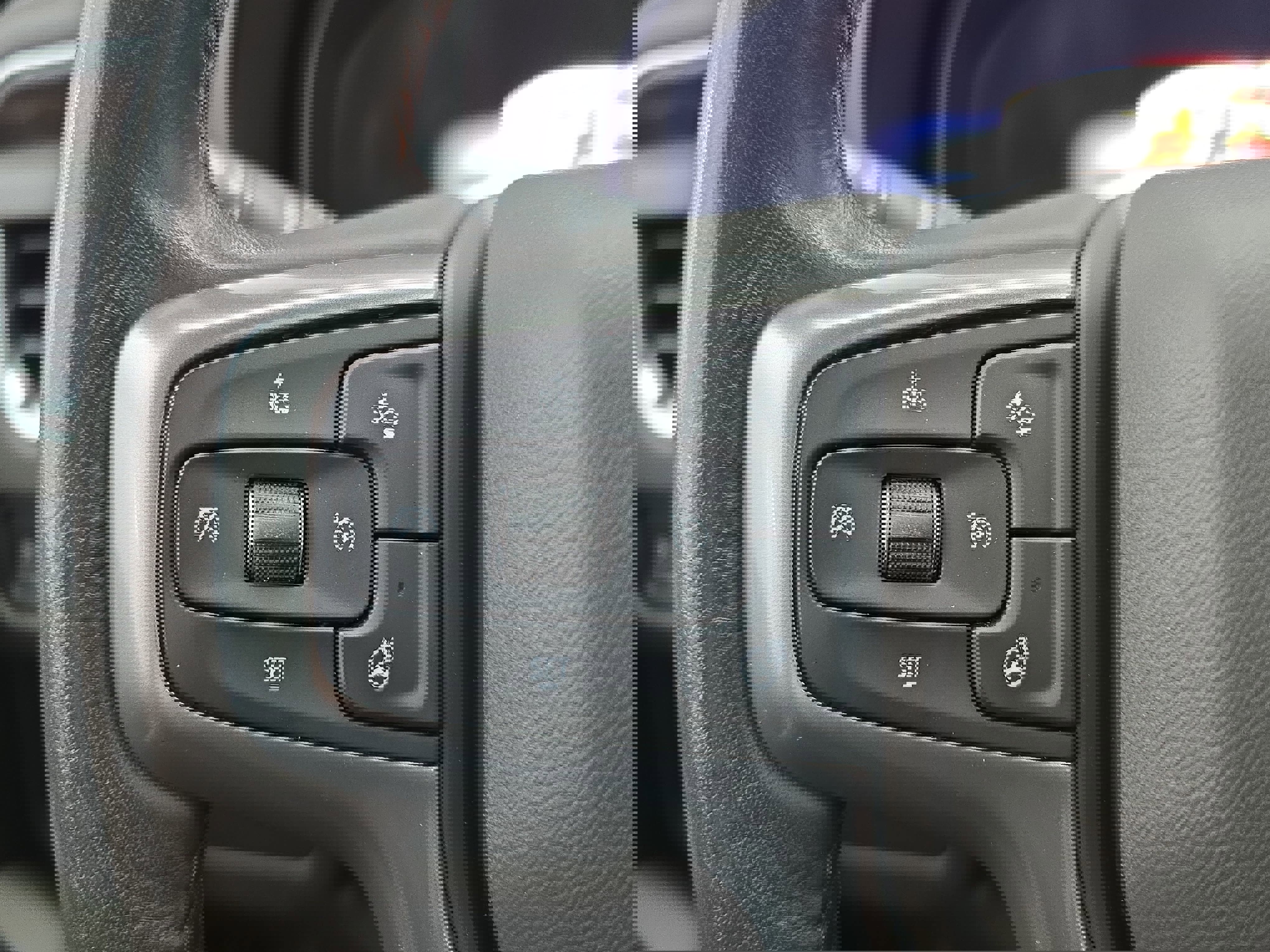 Used 2023 Chevrolet Tahoe LT w/ Luxury Package image 18