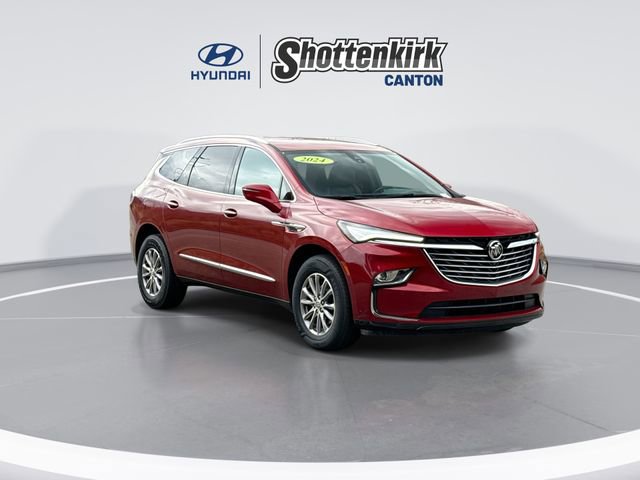 Used 2024 Buick Enclave Premium image 2