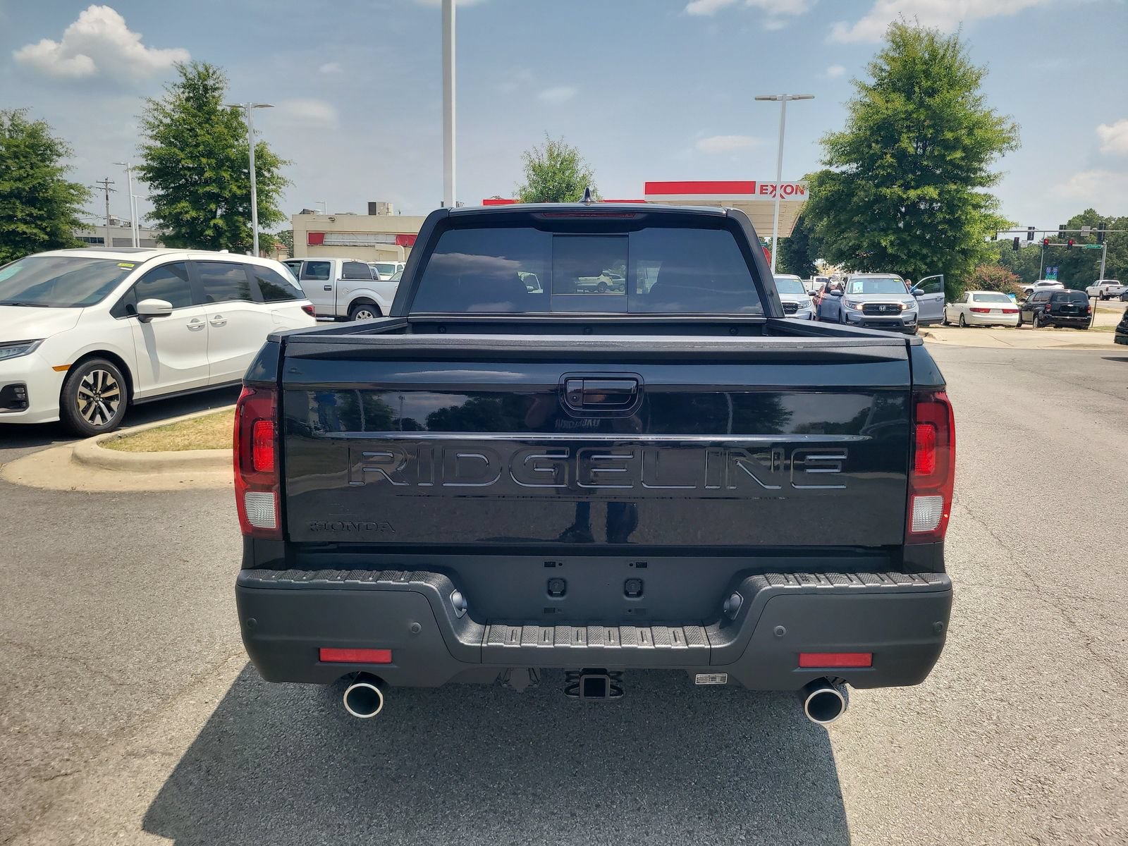 New 2026 Honda Ridgeline Black Edition image 4