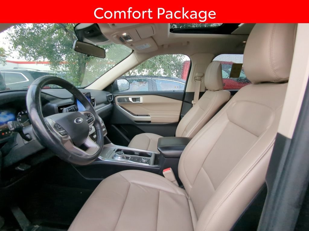 Used 2020 Ford Explorer XLT w/ Equipment Group 202A AWD/4WD image 6