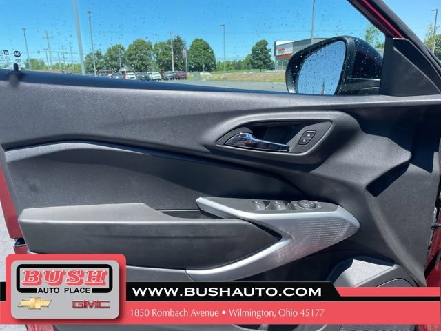 Used 2024 Chevrolet Trax RS FWD image 13