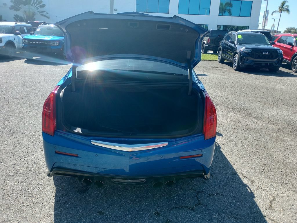 Used 2017 Cadillac ATS V w/ Luxury Package RWD image 13