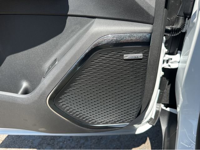 New 2025 GMC Acadia Elevation image 35
