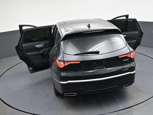 Used 2023 Acura MDX SH-AWD w/ Technology Package image 36