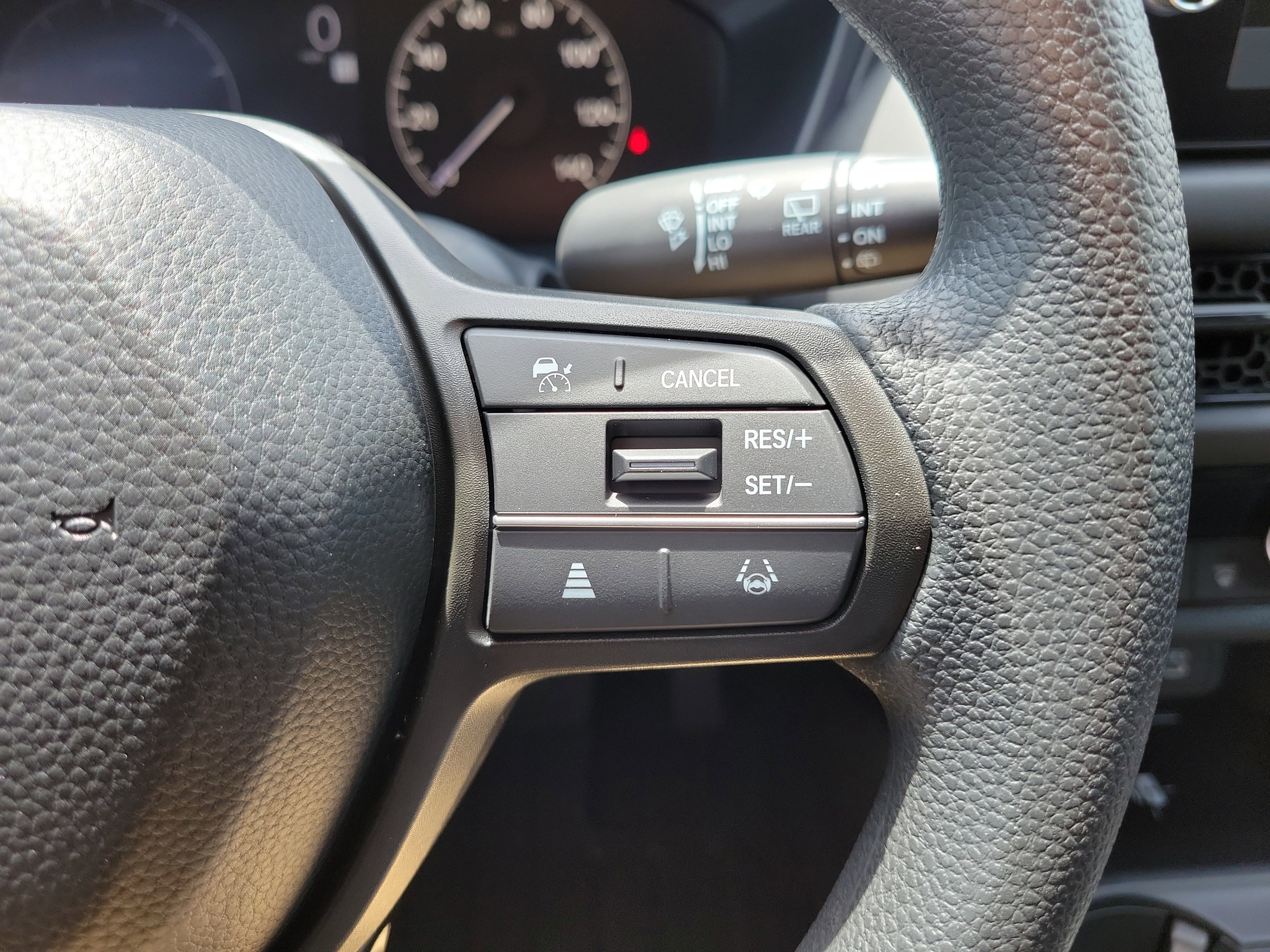 New 2026 Honda HR-V LX image 28