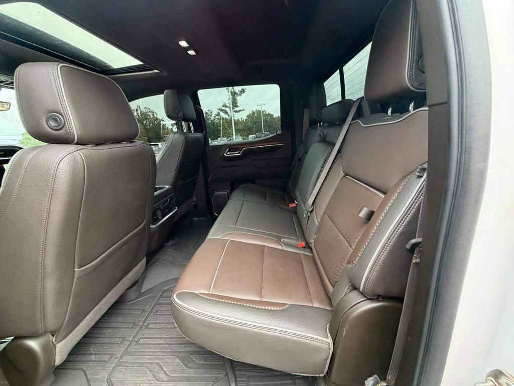 Used 2022 GMC Sierra 1500 Denali w/ Denali Reserve Package AWD/4WD image 13