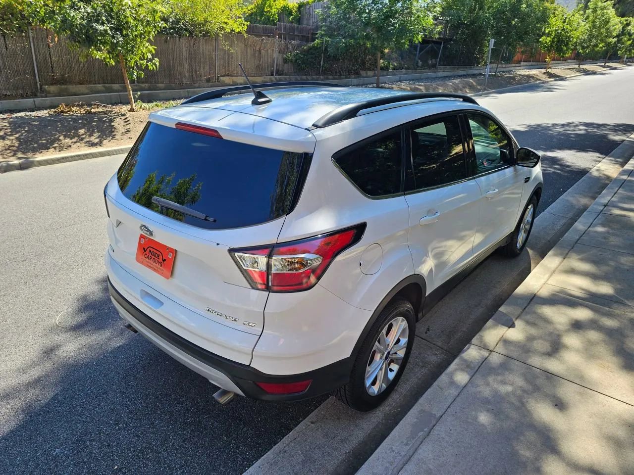 Used 2018 Ford Escape SE w/ SE Sync 3 Package image 10