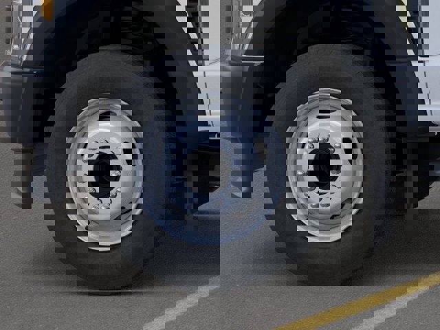 New 2025 Ford F600 4x4 Regular Cab Super Duty image 31