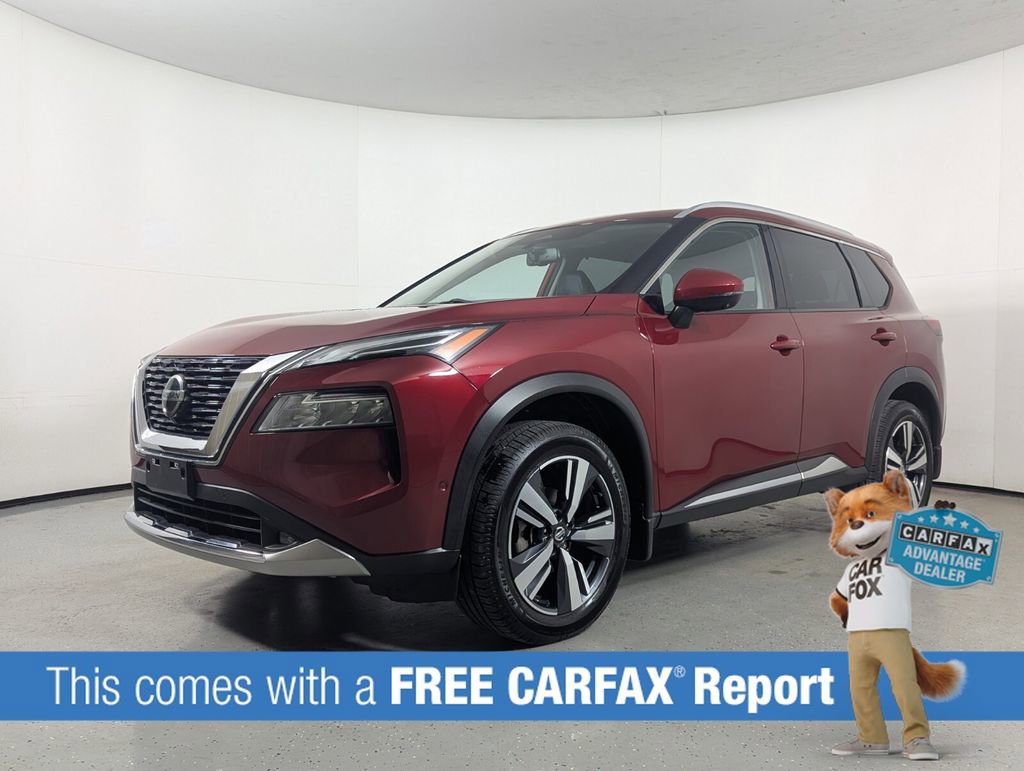 Used 2021 Nissan Rogue Platinum image 3