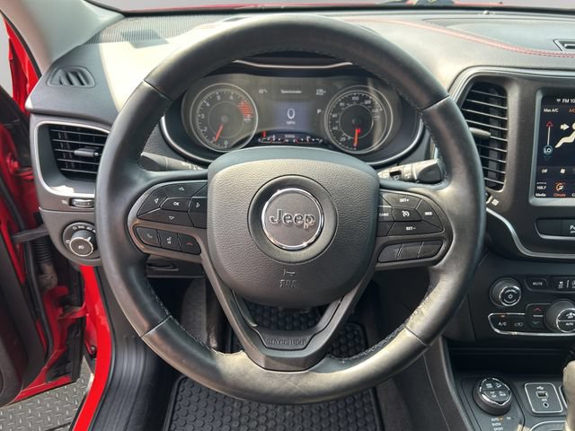 Used 2019 Jeep Cherokee Trailhawk w/ Comfort & Convenience Group AWD/4WD image 15