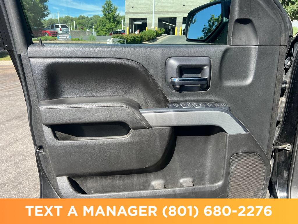 Used 2017 Chevrolet Silverado 1500 LT w/ Midnight Edition AWD/4WD image 15