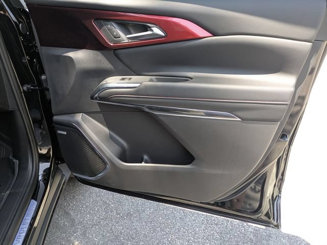 New 2026 Chevrolet Traverse Z71 w/ Enhanced Driving Package AWD/4WD image 38
