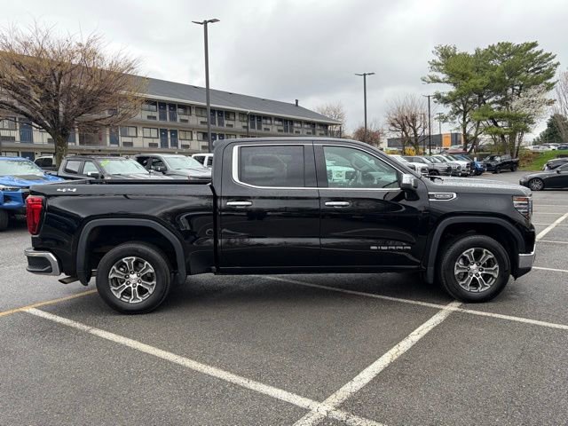 Used 2025 GMC Sierra 1500 SLT image 9