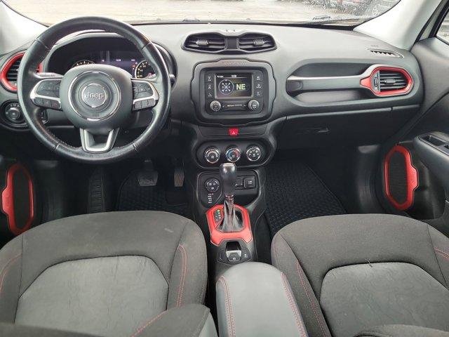 Used 2017 Jeep Renegade Trailhawk image 14