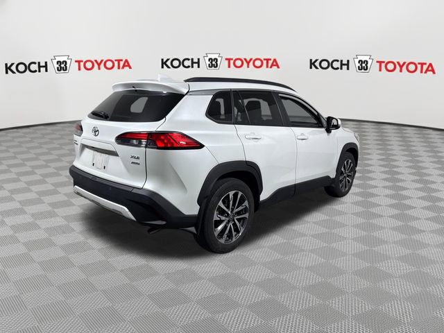 Certified 2023 Toyota Corolla Cross XLE w/ Convenience Package image 8