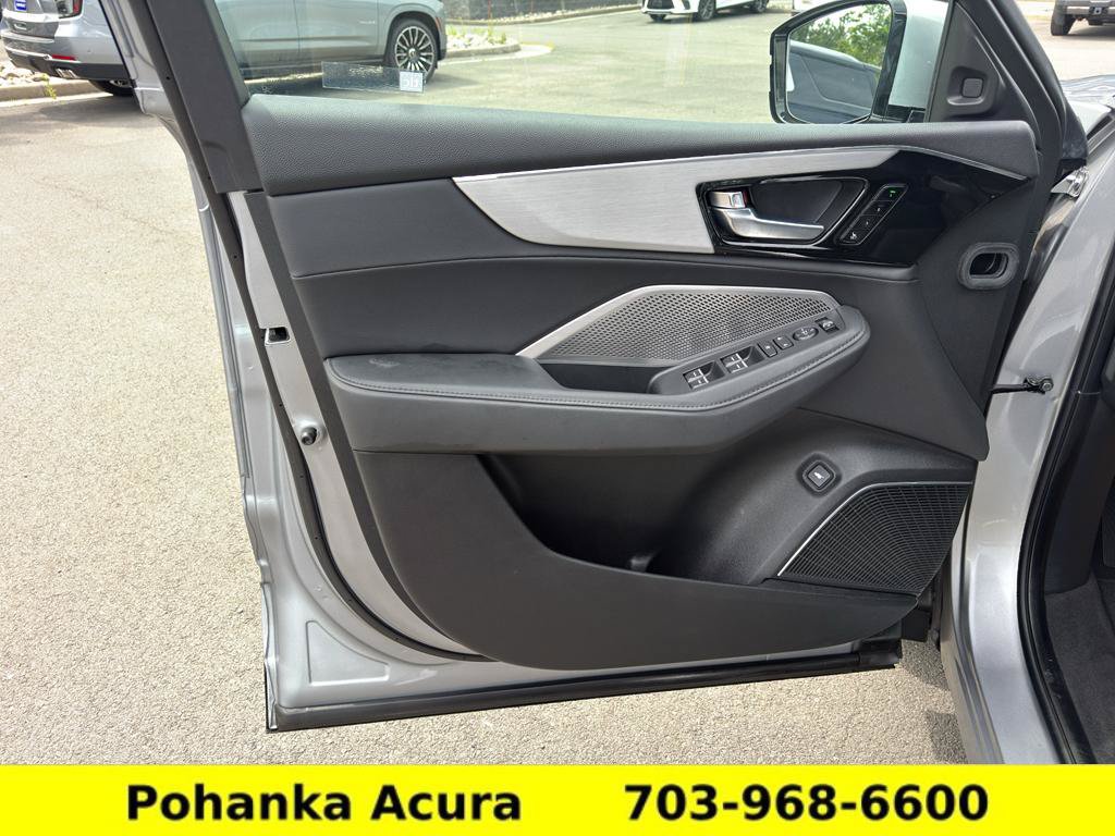 Certified 2024 Acura MDX SH-AWD image 22
