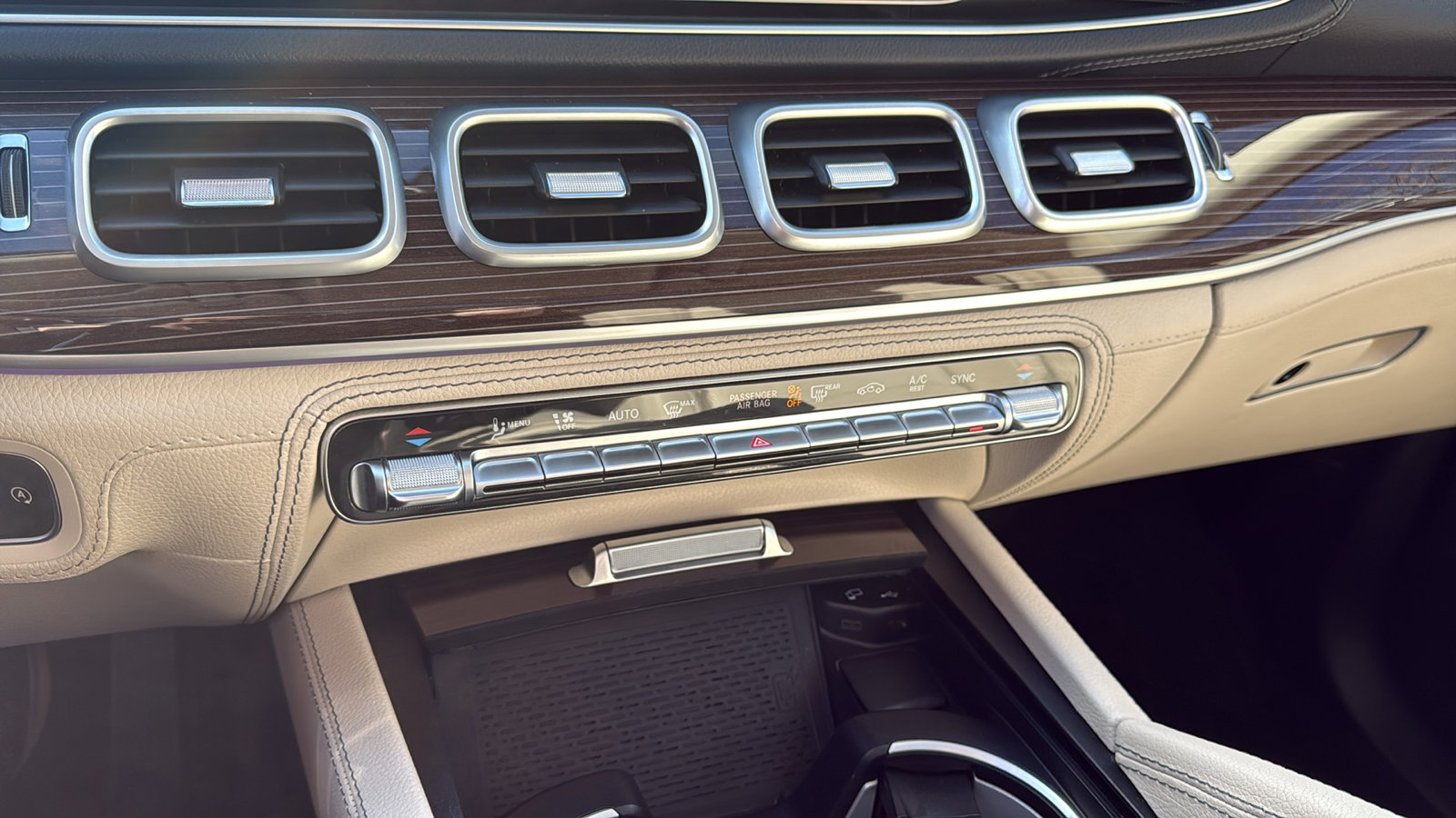 Used 2023 Mercedes-Benz GLE 450 4MATIC image 20