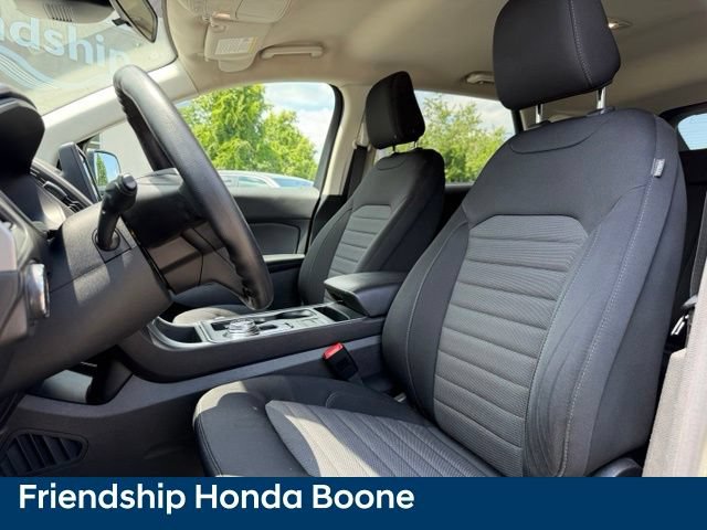 Used 2022 Ford Edge SE AWD/4WD image 15
