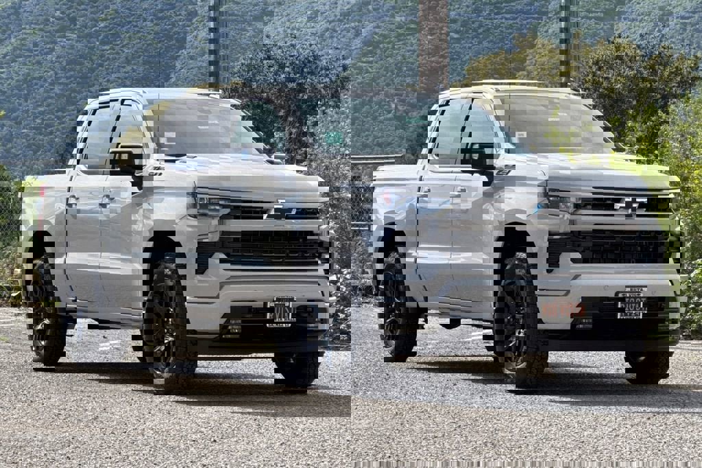 New 2026 Chevrolet Silverado 1500 RST w/ RST All Star Premium Package AWD/4WD image 2