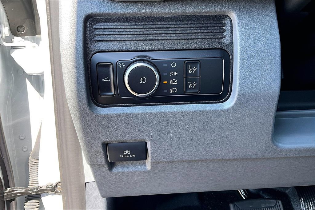 New 2023 Ford F350 XL w/ XL Chrome Package image 15