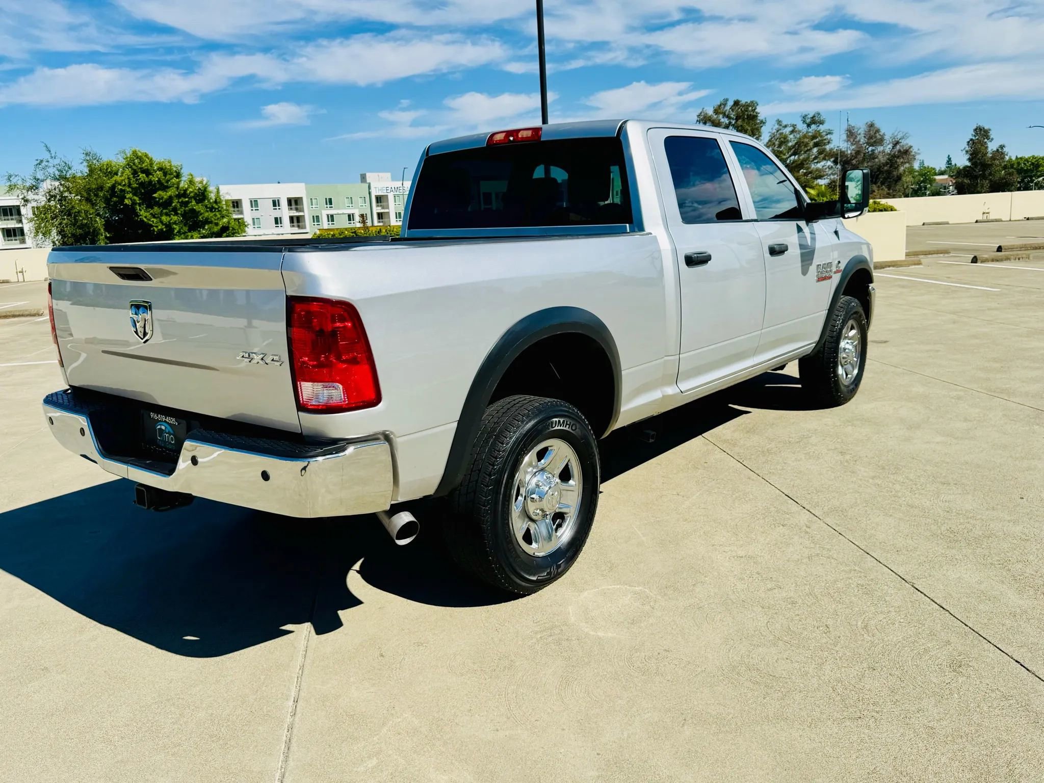Used 2018 RAM 2500 Tradesman w/ Chrome Appearance Group AWD/4WD image 9