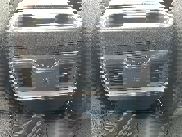 New 2026 GMC Sierra 2500 Denali w/ Denali Reserve Package image 18