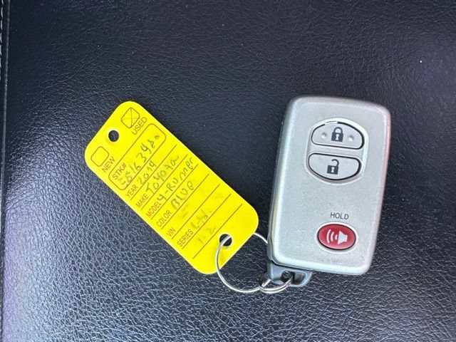 Used 2014 Toyota 4Runner Limited AWD/4WD image 18