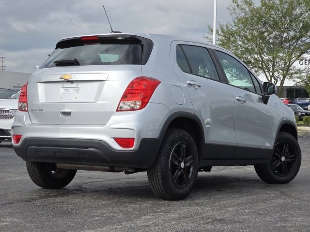 Used 2018 Chevrolet Trax LS image 9