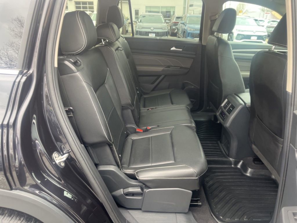 Used 2023 Volkswagen Atlas SE image 14