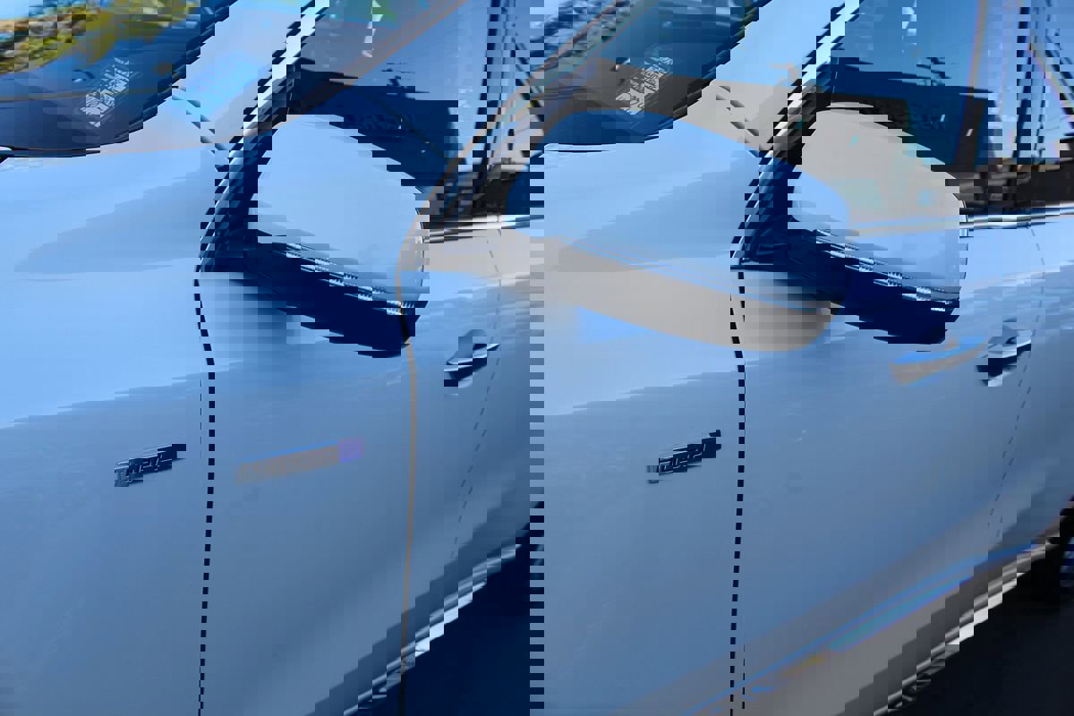 Used 2018 Acura MDX Sport Hybrid w/ Technology Pkg image 11